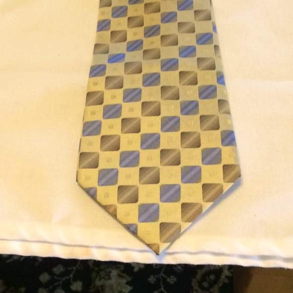 Mens Van Heusen necktie - Picture 1 of 4